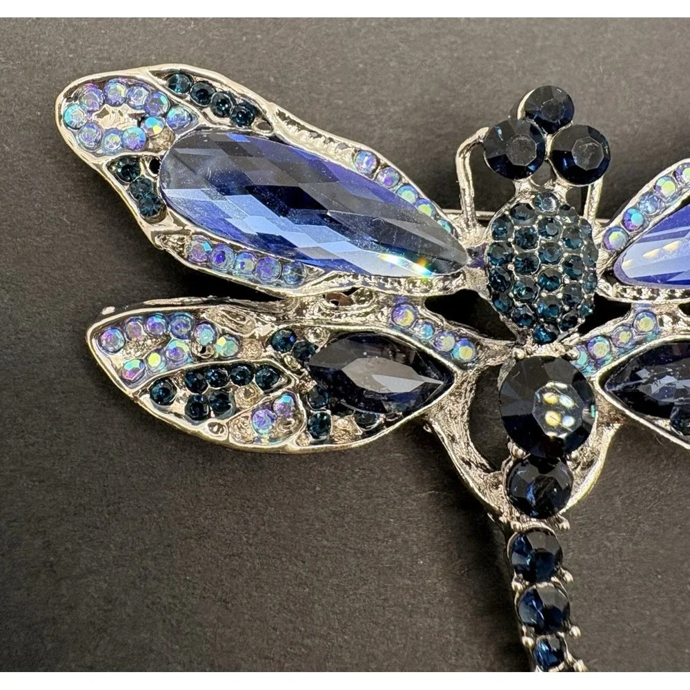 Vintage Dragonfly Bug Insect Blue Rhinestone‎ Brooch Silver Tone Sparkling